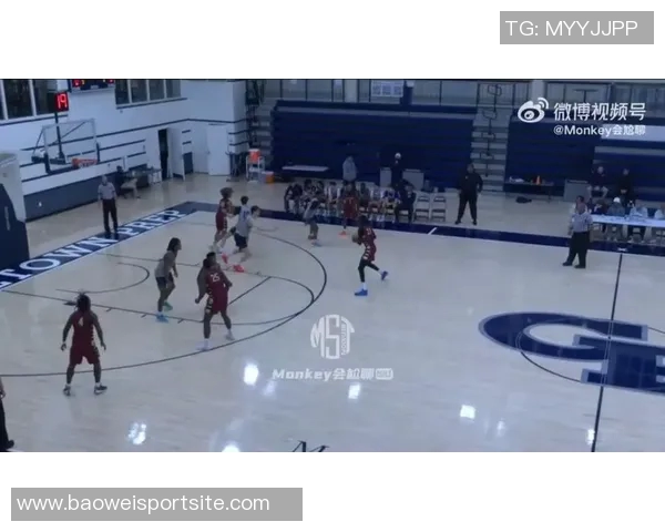 郇斯楠高四季前赛展现持球机动锋线打法豪取26分4助引发关注